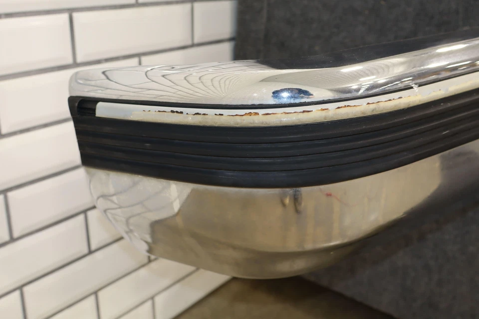 88-98 Chevy C/K Truck GMT400 OBS Chrome Diesel Front Bumper OEM Foto 3 de 4