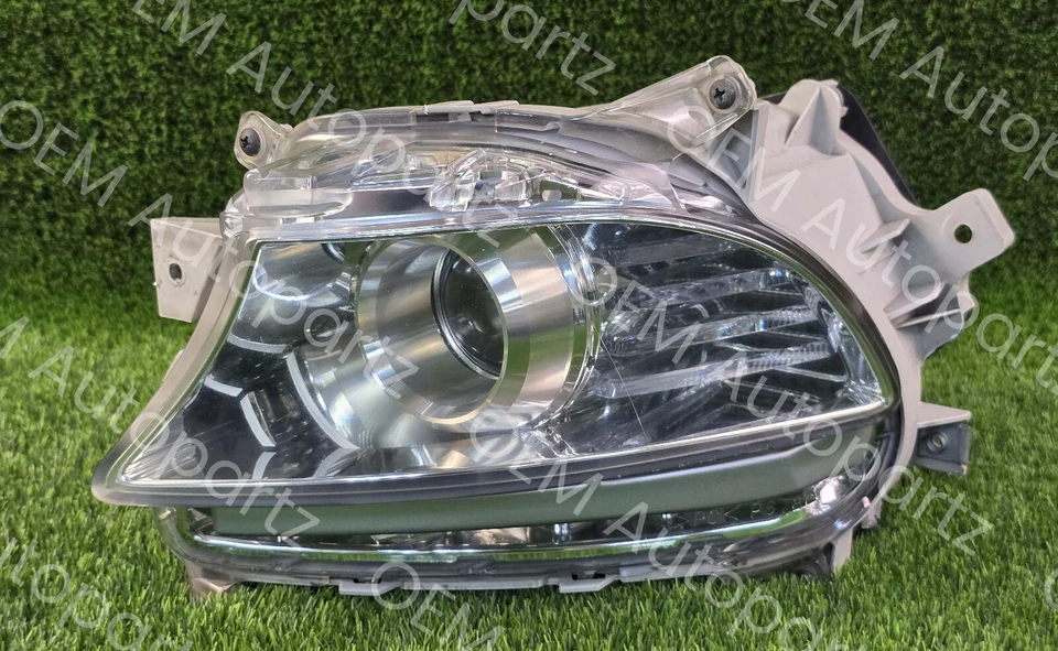 Par de luces antiniebla LED HID L y R para Lexus LS460 2007-2009 con bláster OEM usadas Foto 4 de 4