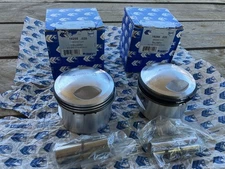 Triumph T140 TR7 piston set +020 Genuine AE 19255 THE very best  NOS 71-3676