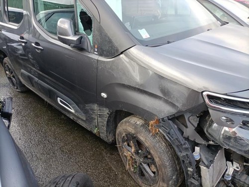 Parasale posteriore destro CITROEN BERLINGO 3 M PHASE 1 9817398280 - Foto 13 di 19