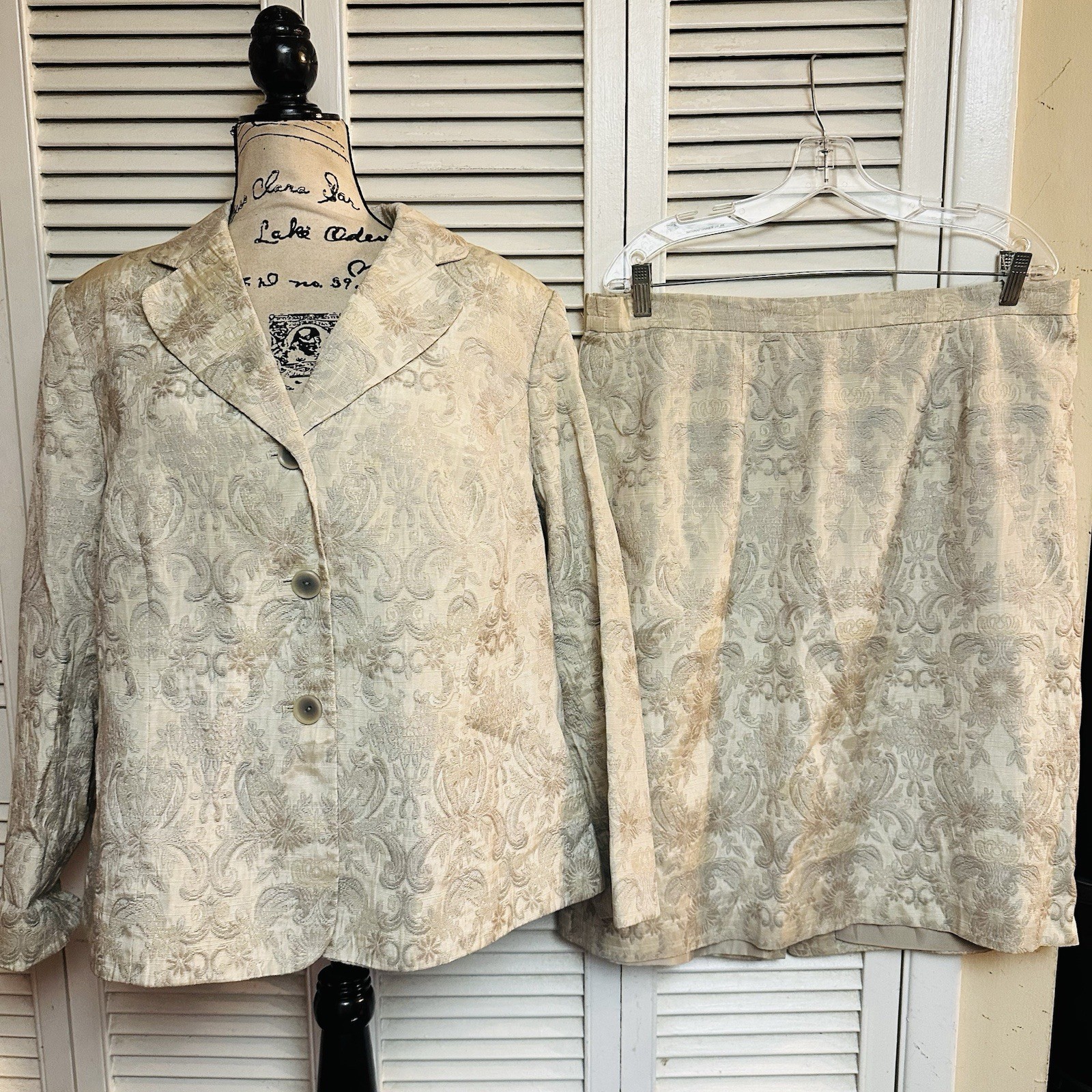 Collections For Le Suit Skirt Suit Size 16W 