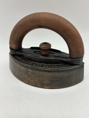 Antique Enterprise Manufacturing Company, Philadelphia, Pennsylvania, Sad Iron