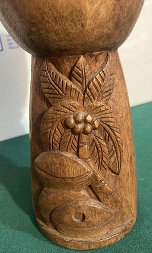 Réplica de piedra latte de madera tallada a mano Guam - grande 7-3/4" de alto, árbol y barriles - Imagen 3 de 8