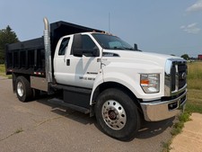 2021 Ford F750 Xlt