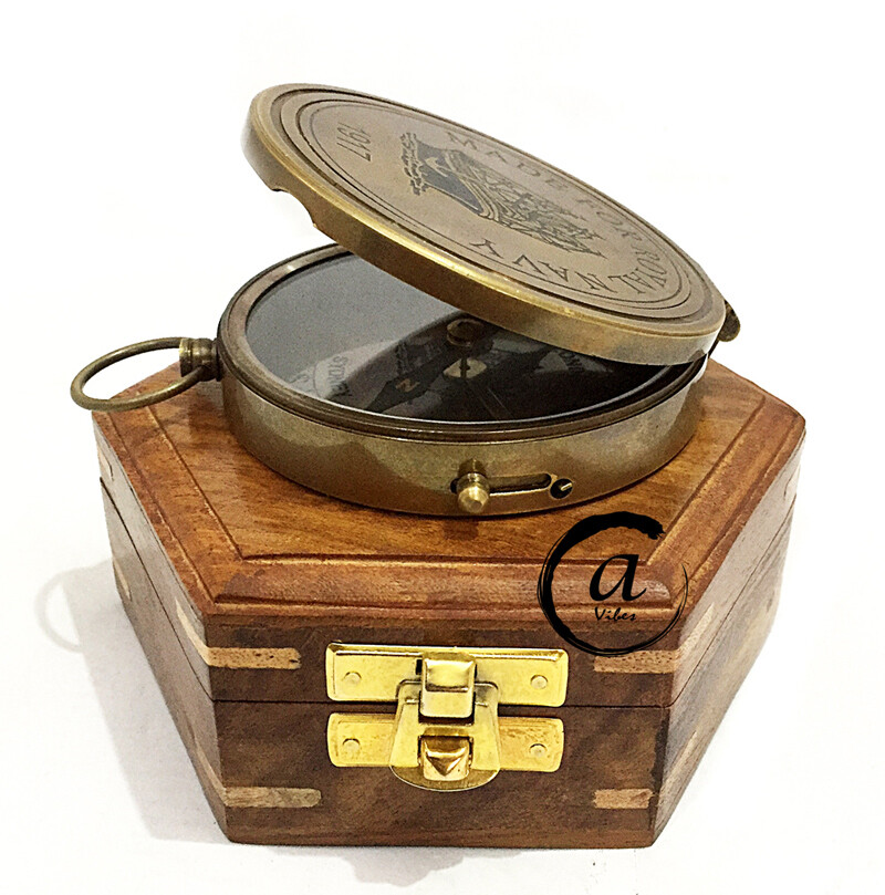 Solid Gift Military/Navy Nautical Antique Brass Finish Compass With Wooden Box .