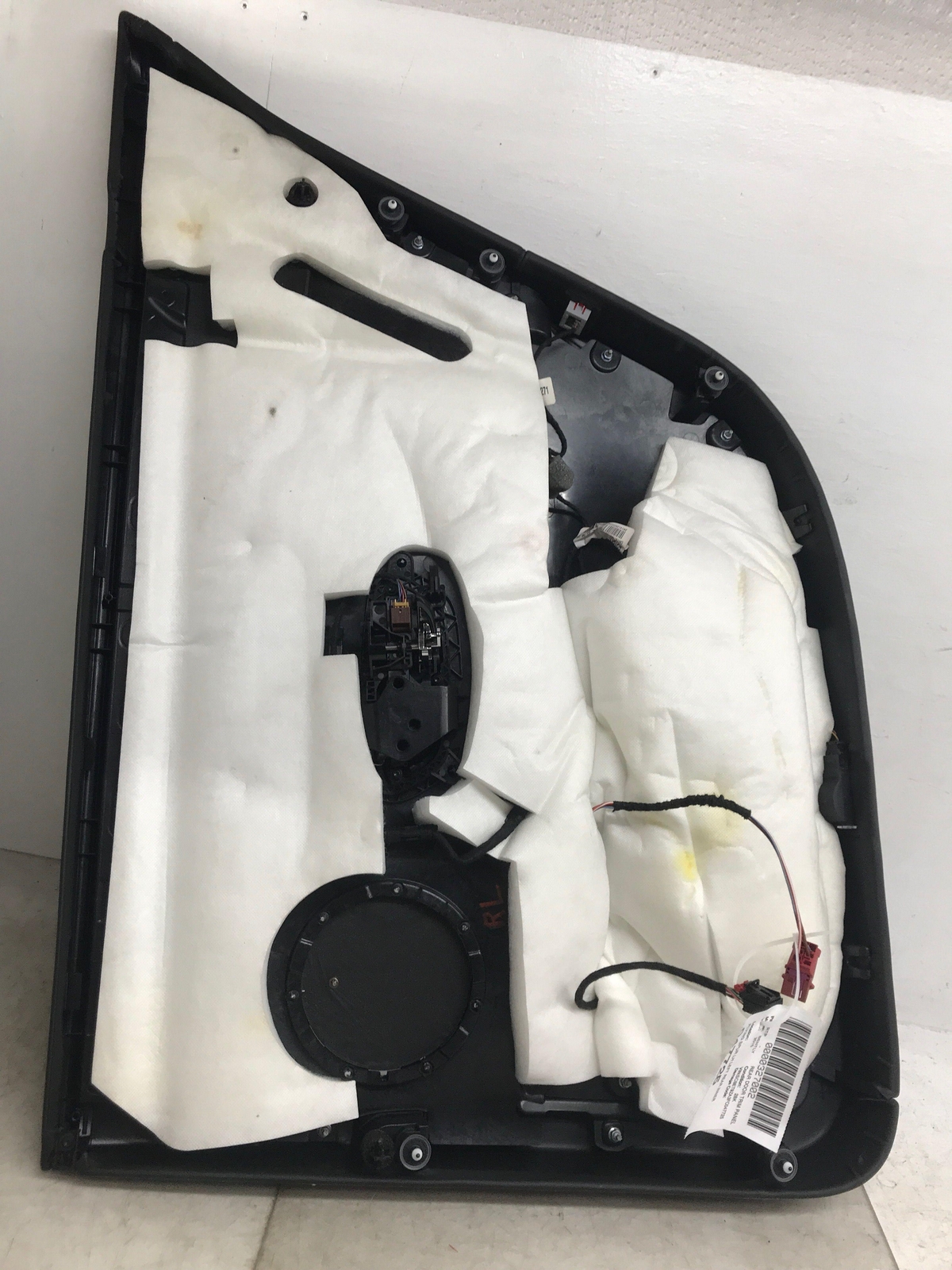 2013 - 2019 BENTLEY FLYING SPUR LEFT REAR INNER DOOR PANEL *BROKEN HANDLE COVER*