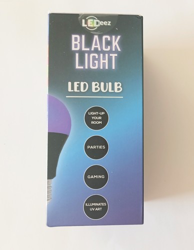 LEDeez Black Light LED Bulb UV Light 40W Fits Standard Socket - Picture 3 of 4