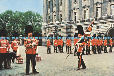 D005798 Wachablösung Zeremonie im Buckingham Palace. London. Das Foto