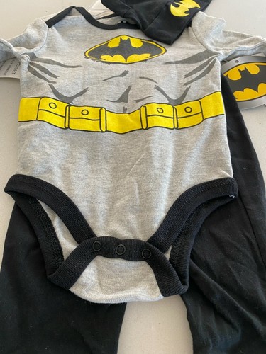 HAPPY THREADS. Batman 3Piece Creeper Pants Set (Baby Boys) Halloween Costume NEW - Picture 5 of 7