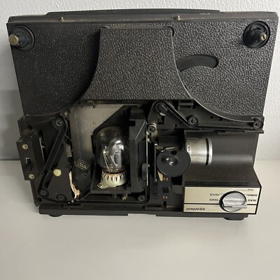 CAMERA BELL HOWELL AUTOLOAD FILMOSOUND 8 Modèle 375 avec étui