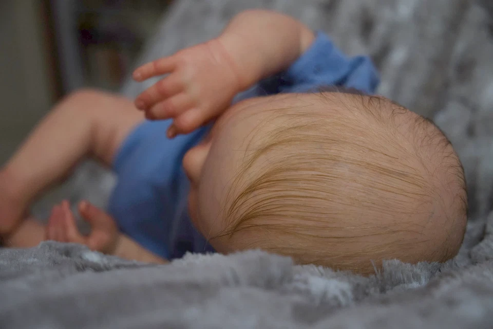 Reborn baby realistic doll , handmade, Alessia by Gudrun Legler - Immagine 3 di 4