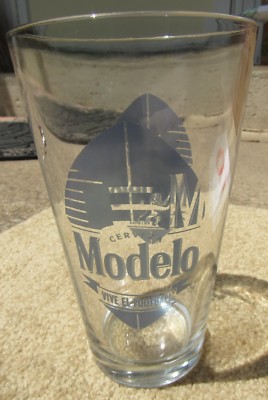 Modelo Vive El Football Beer Pint Glass Pub Bar Mexican EXC COND 2 Sided