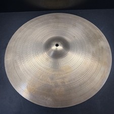 Zildjian Avedis 17 Thin Stamp Crash Ride 1300g 3