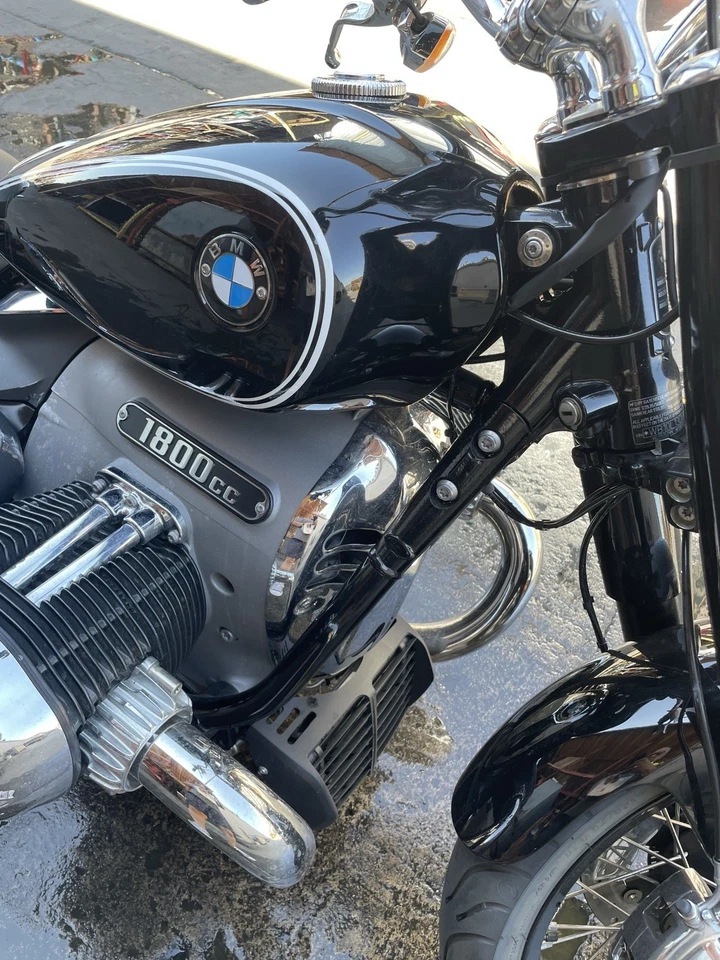 2021 BMW R18 FIRST EDITION GAS TANK  VERY CLEAN - BIKE RIDDEN 1700 MILES - Image 4 of 4