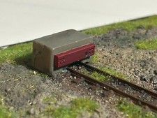 Pair of 009 / HOe gauge, 4mm scale industrial concrete buffer stops