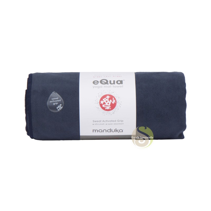 Serviette de tapis eQua Midnight Manduka antidérapante et ultra absorbante pour le yoga chaud