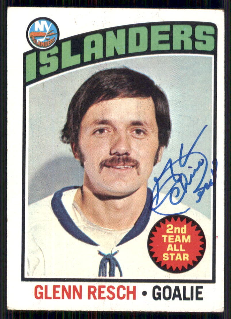 Glenn Resch #250 (Hockey Cards 1976 Topps) — is it worth grading?