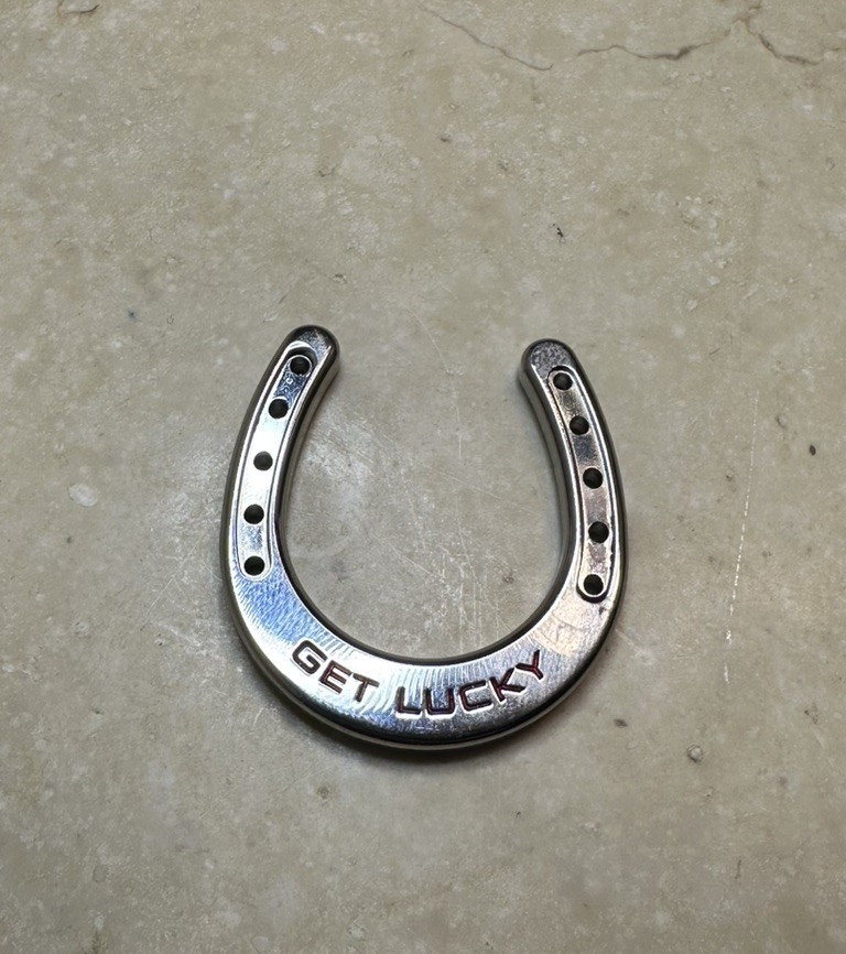 Scotty Cameron Ball Marker Coin Horseshoe Get Lucky Silver Red New