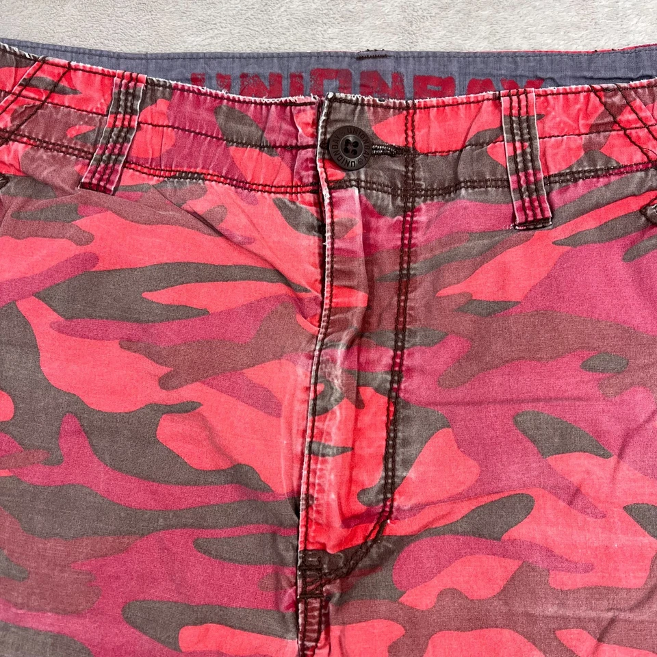Pantalones Cortos Union Bay Para Hombre 34 Cintura Rojo Camuflaje Desteñido Carga Algodón Envejecido Y2K Años 90 Foto 4 de 4