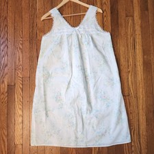 Vintage Miss Elaine M White Pastel Floral Night Gown House Dress Grannycore