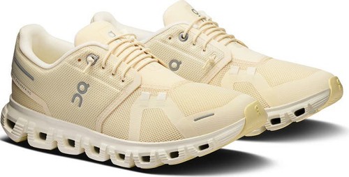 On Cloud 6 Sneaker Castor/Ivory Women’s 8  $160