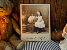 ANTIQUE VINTAGE PRIMITIVE PHOTO STYLE HALLOWEEN PORTRAIT GIRL OCT 31 1896  SIGN