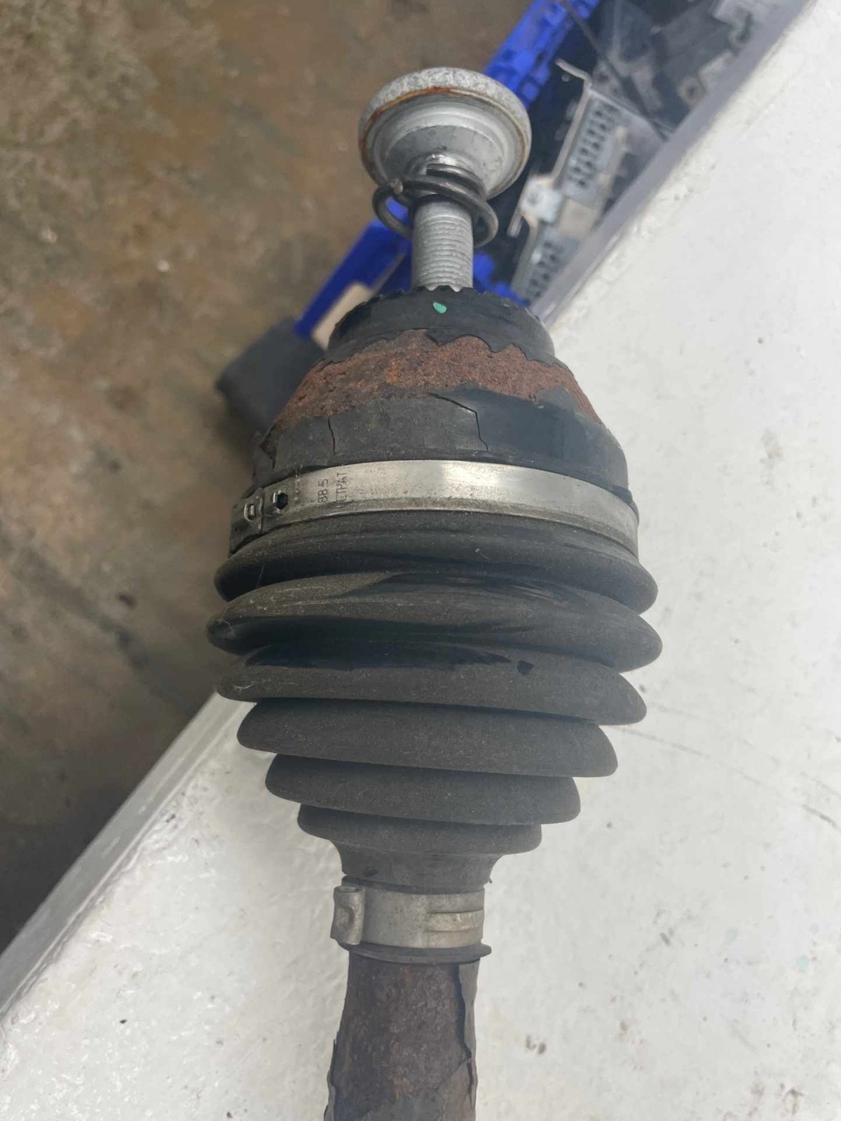 BMW i8 2014-2017 Rear Right Axle shaft