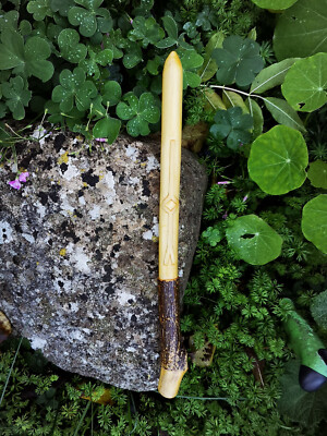 Spindelstab Druide Ogham ca. 12 Zoll Heilige Kraft der Bäume