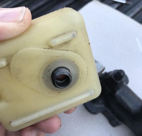 BMW Airhead master cylinder o-rings - Picture 4 of 8