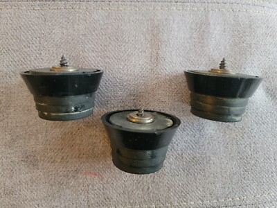 Vintage Rega Planar 3 Isolation Feet (1980s/1990s)