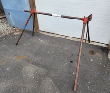 Ridgid 560 Portable Stand Chain Pipe Vise for 1/8in-5in Pipe