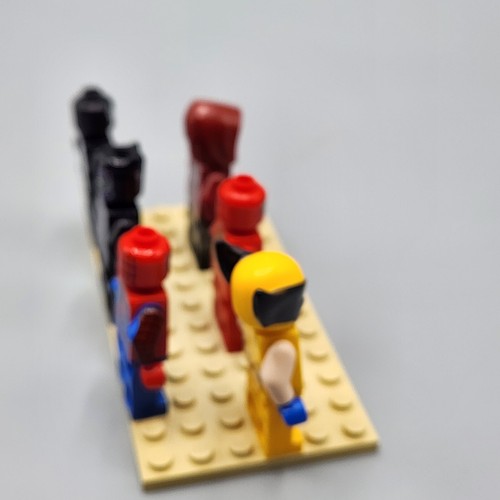 LEGO Marvel Minifigures Miles Morales Spider Man Wolverine Black Panther Iron - Picture 9 of 9