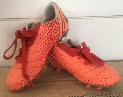 boys size 11 soccer cleats