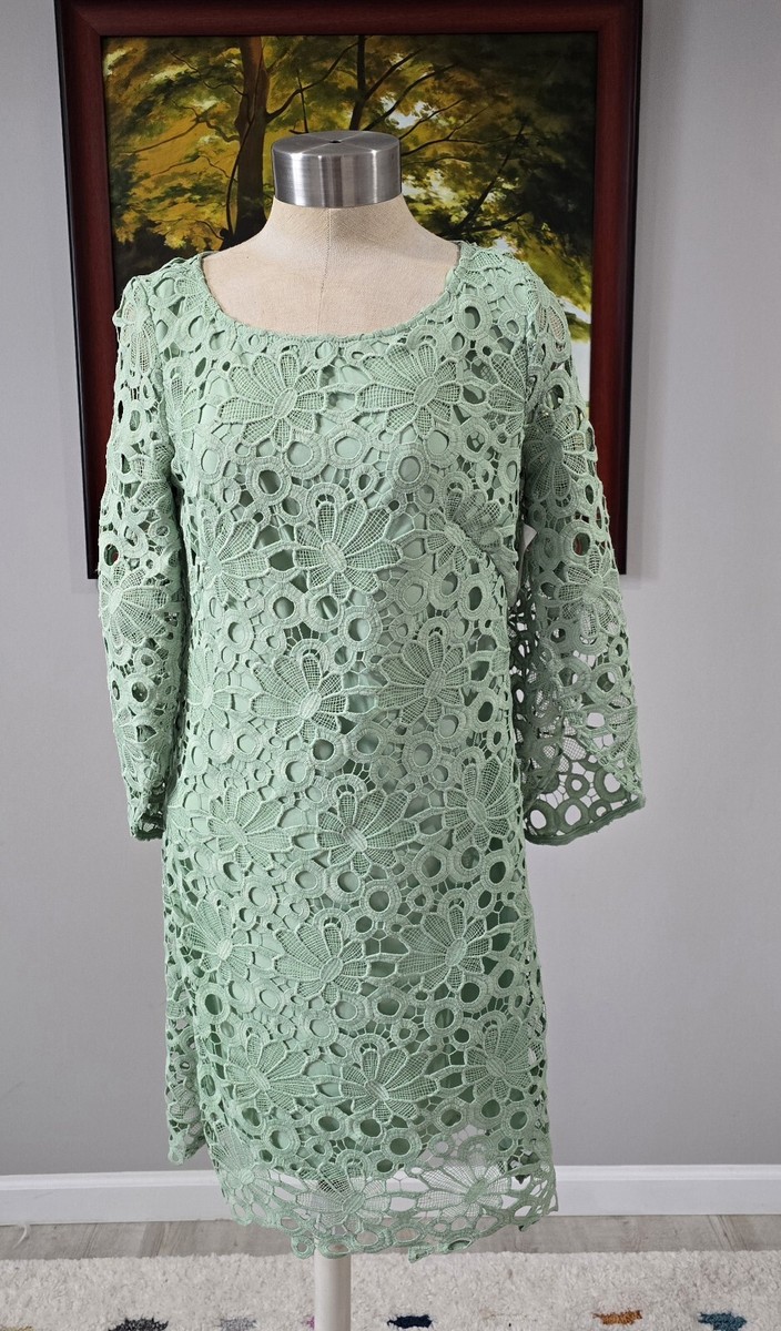 green scalloped dress Entro Jersey Knit Sporty Mini Dress Scalloped Hem Green Black D26339 –  rivers + roads boutique main image 1