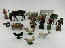 VINTAGE LOT OF 18 - Britains LTD  Lincoln Logs Lead Barnyard Farm Figures