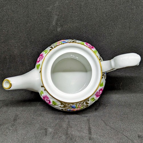 Tea For One Teapot Teacup Porcelain by Heirloom Lace Ltd. Romania Artist Signed - Picture 11 of 15