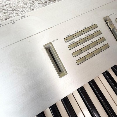 KORG TRINITY V3 PRO 76 Key Synthesizer Keyboard MOSS Sound Engine