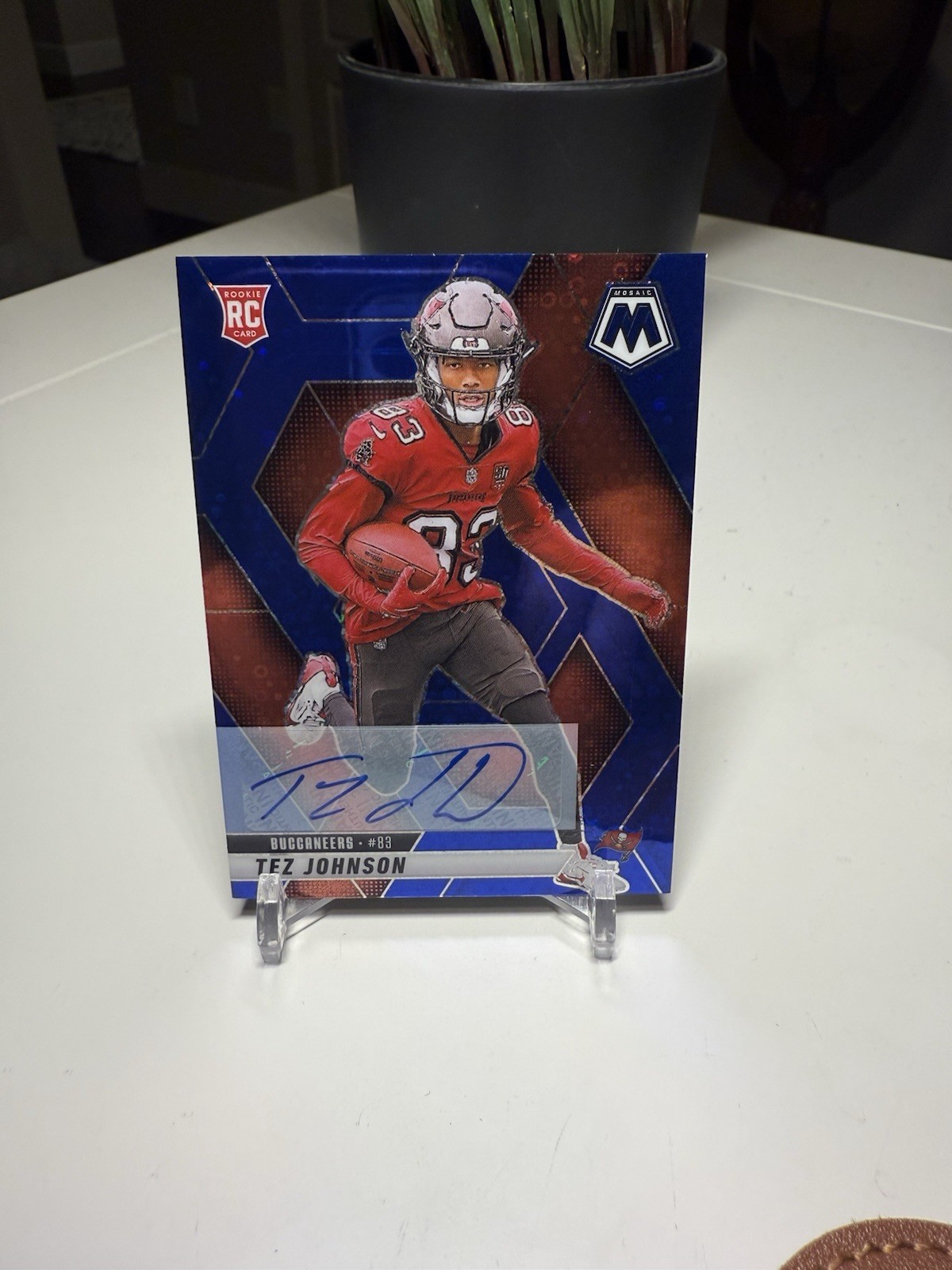 2025 Mosaic No Huddle Tez Johnson RC Rookie Auto Mosaic Blue Disco #316