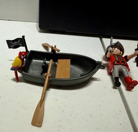 Playmobil Pirate Carry Case Set Boat Figures Treasure 2007 (COMPLETE) Good Cond.