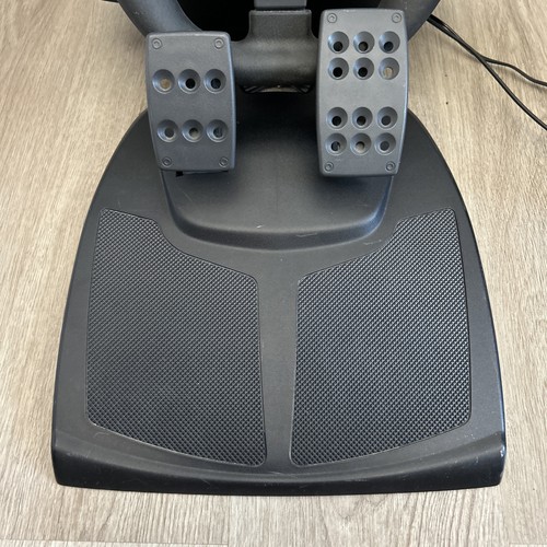 Logitech Momo Racing Wheel Force Feedback USB Rueda y Pedales Probados Funciona - Imagen 3 de 11