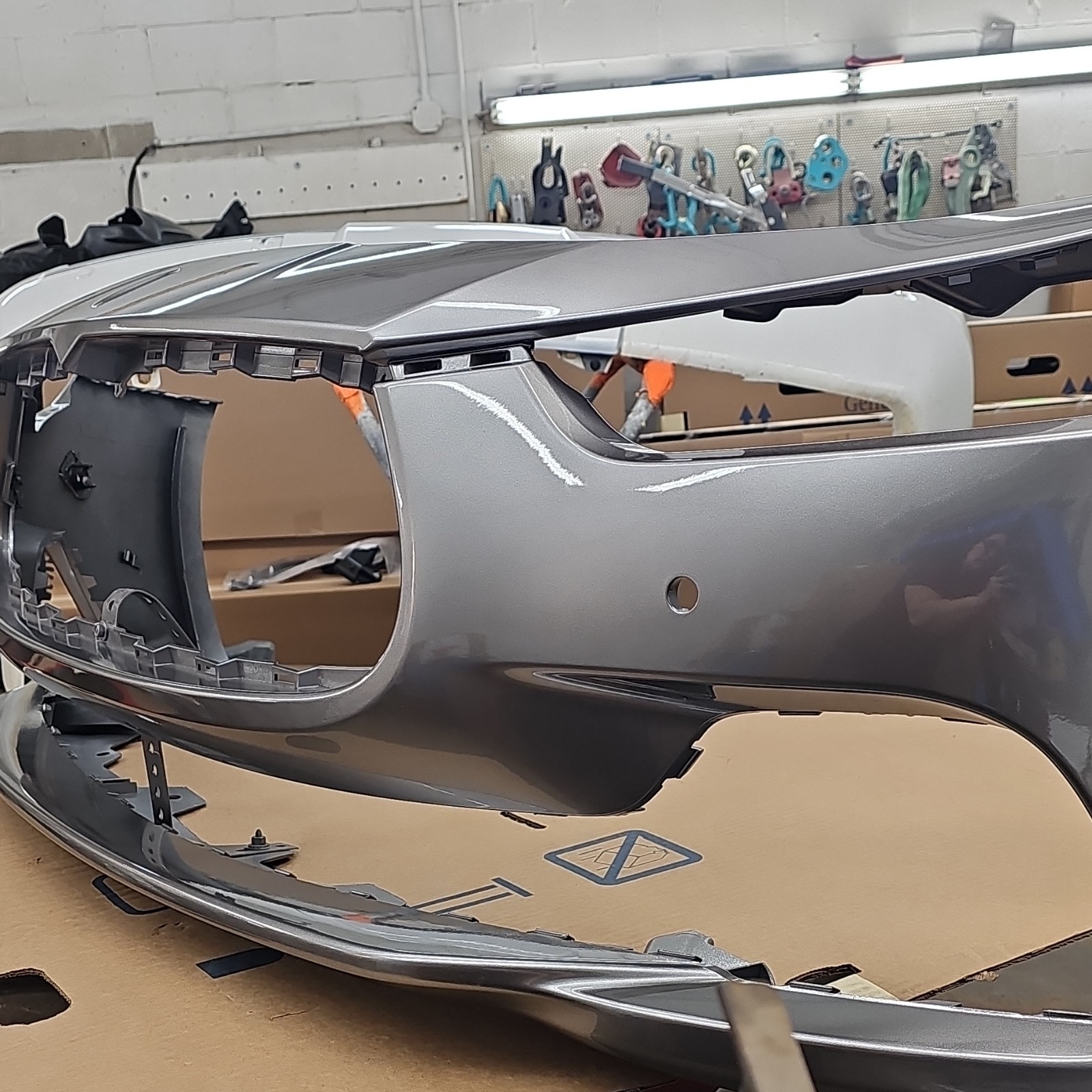 2014 Maserati Ghibli Front Bumper Cover