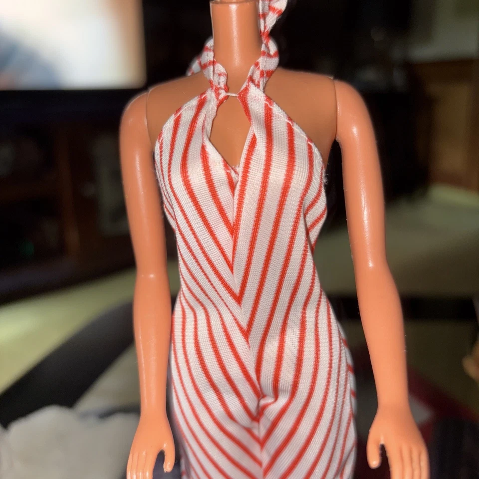 复古 BARBIE BEST BUY #9958 OUTFIT 红色白色条纹吊带连身裤 罕见 — 第 2/4 张图片