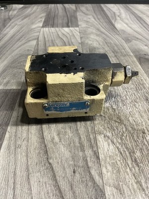 Vickers CVCS-25-C1-S2-W-245-10 Hydraulic Valve #4021A86PR2