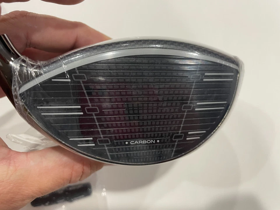 NEW 2025 Taylormade Qi35 Driver Head 9* w/HC Left Handed NEW!! w/adapter - Image 4 of 4