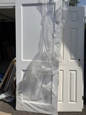 New Howdens Door Primed Elmbridge White  Door 762. 30 inch 