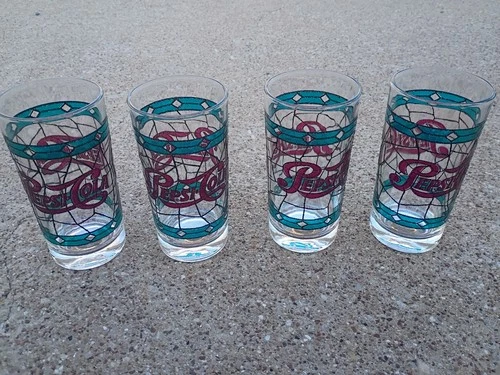 4 Vintage 1970’s Pepsi-Cola Tiffany Style Stained Glass Glasses - NICE!