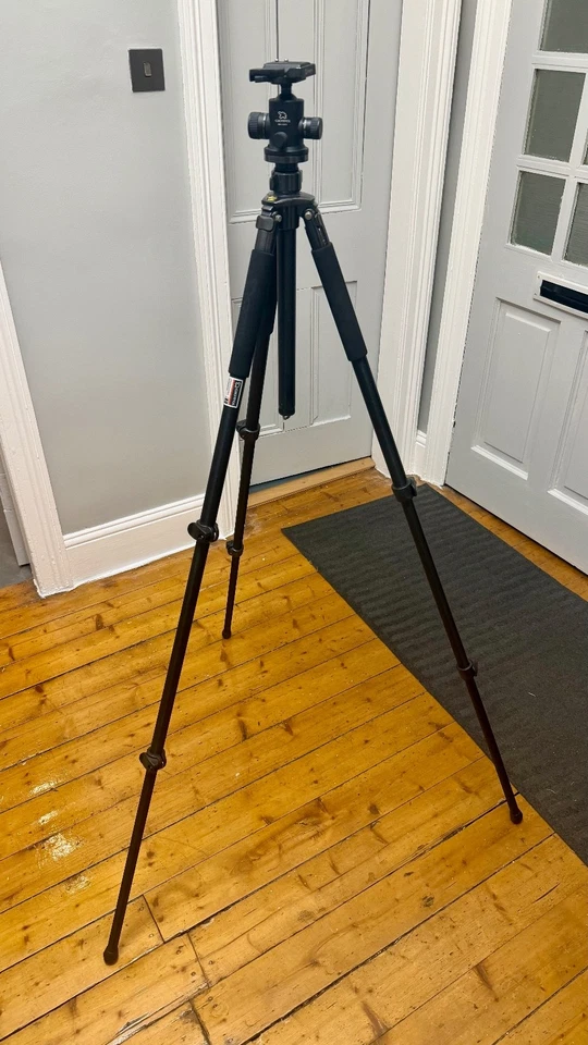 Giottos MTL 9251B Professional Aluminium Camera Tripod with MH 1311 Ball Head - Image 2 of 4