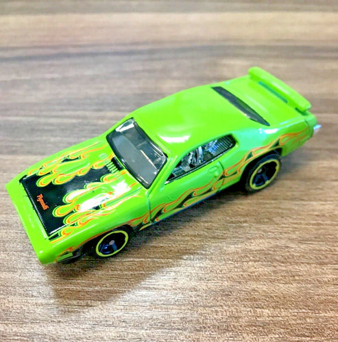 Hot Wheels '71 Plymouth Road Runner HW Showroom Die-Cast Car – 1:64 Scale, 215/250 Series - View #7