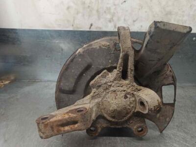 achsschenkel vorne links NISSAN SERENA C23M 1.6 CAT 400159C000 rectp3637776