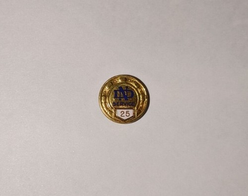 New Departure Bristol, CT 25 Years Service Gold Filled Lapel Pin - Picture 2 of 5